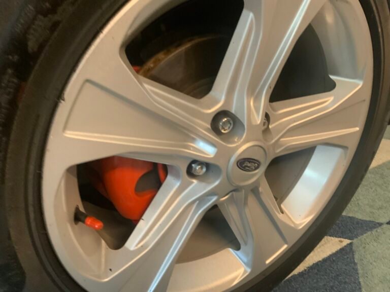 2010 Ford Mustang convertible wheel locking nut key replacement