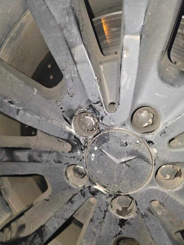 2013 GL450 wheel locking nut key replacement