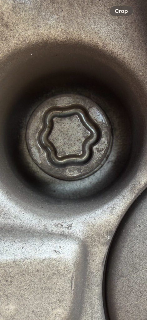 Audi A1 wheel locking nut key replacement