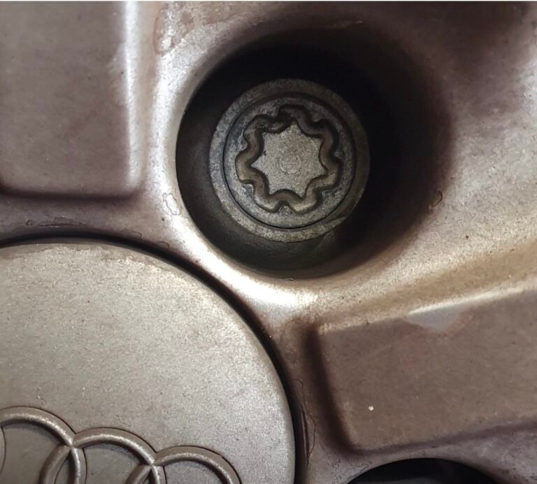 Audi A1 wheel locking nut key replacement