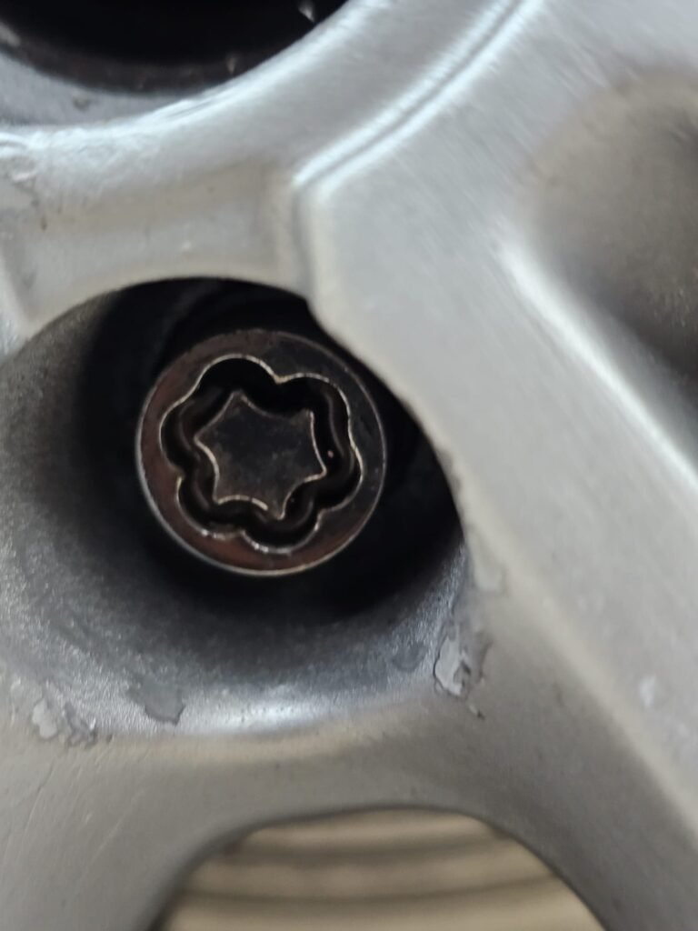 Audi A3 wheel locking nut key replacement