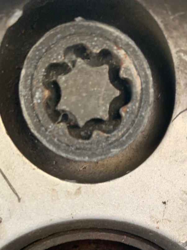 Audi A4 b7 wheel locking nut key replacement