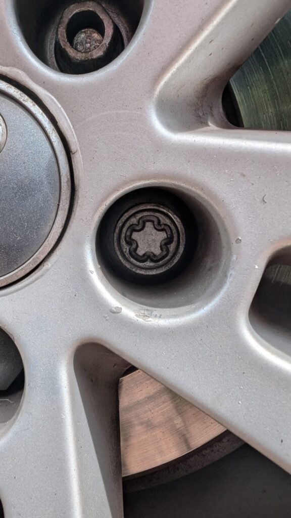 Audi A5 wheel locking nut key replacement