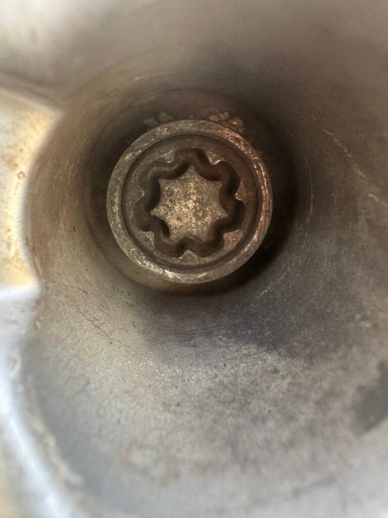 Audi A5 wheel locking nut key replacement