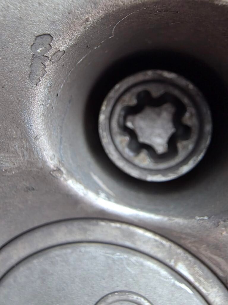 Audi Q5 wheel locking nut key replacement