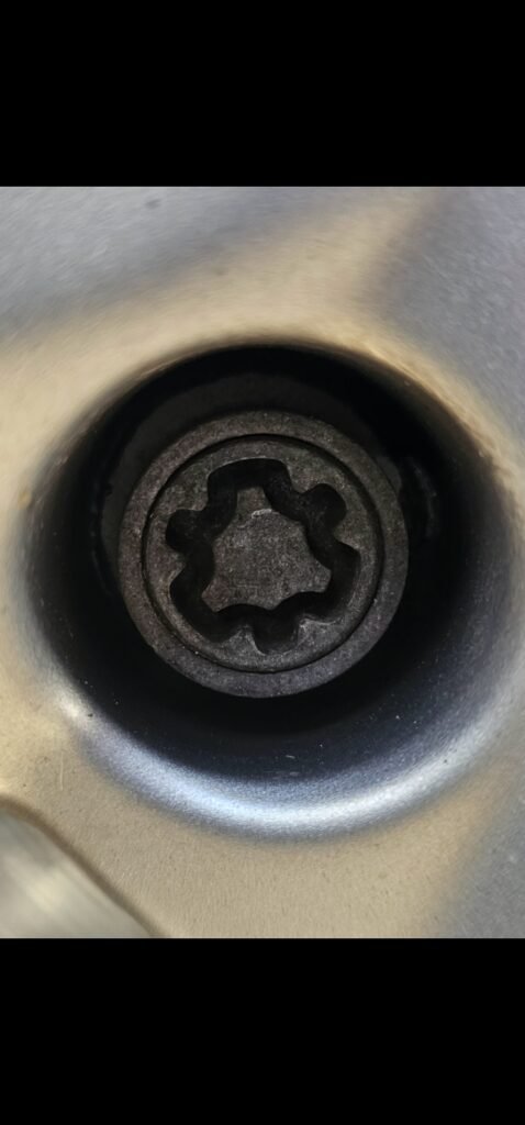 Audi S3 wheel locking nut key replacement