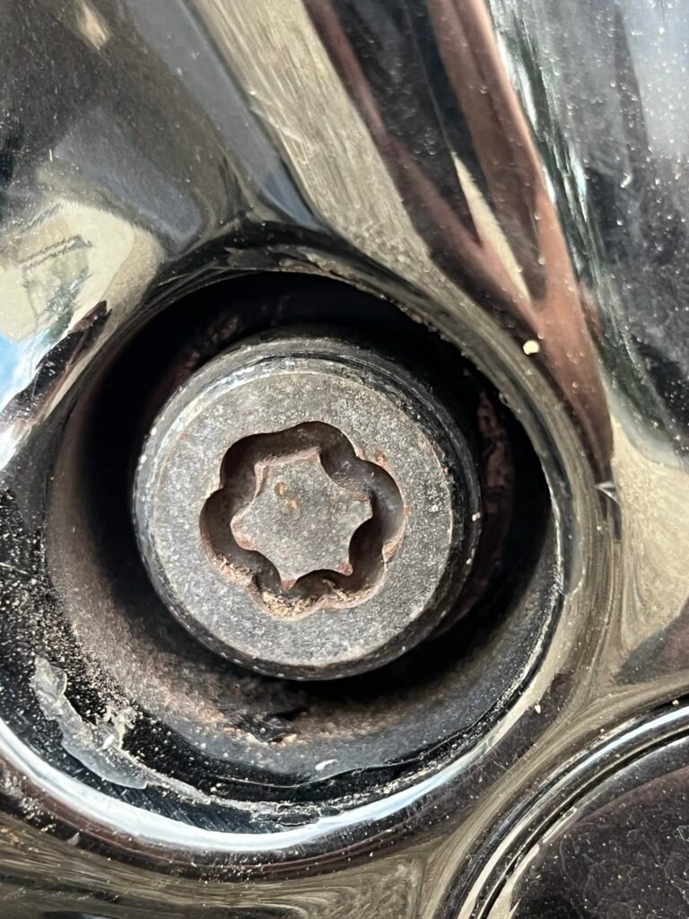 Bh Mini wheel locking nut key replacement