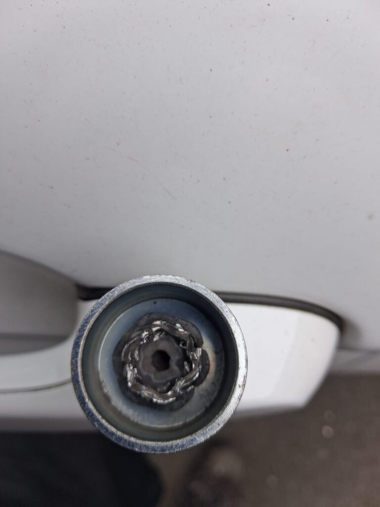 BMW 1 Series M Sport wheel locking nut key replacement