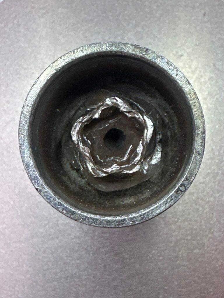 Bmw 118d wheel locking nut key replacement