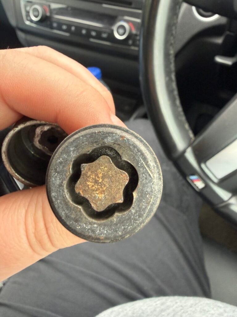 BMW 120D wheel locking nut key replacement