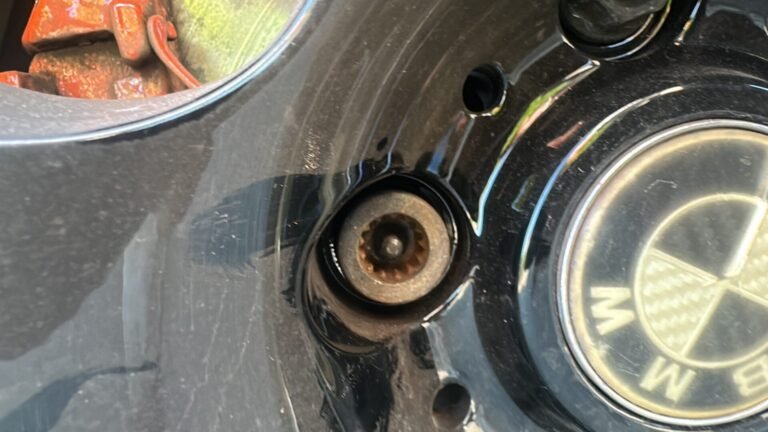 Bmw 3 series e90 wheel locking nut key replacement