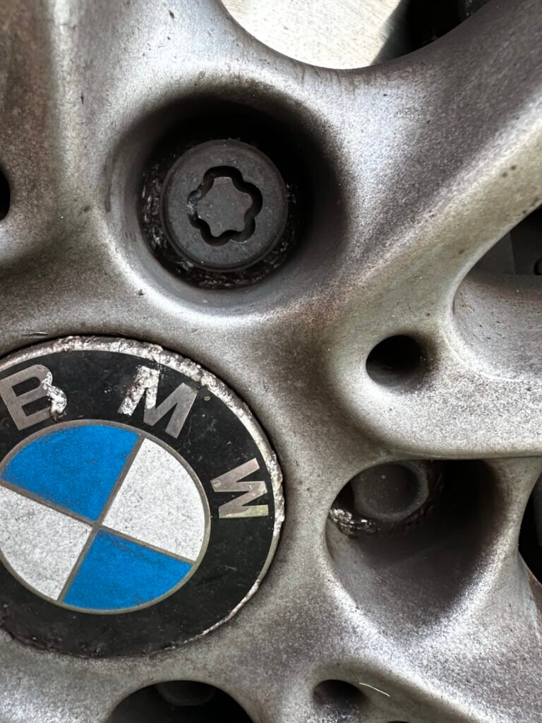 BMW 320d wheel locking nut key replacement