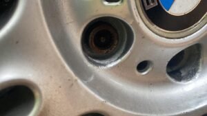 BMW 320i Msport wheel locking nut key replacement