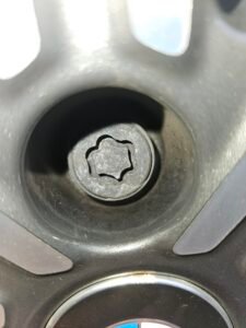 BMW 330E wheel locking nut key replacement
