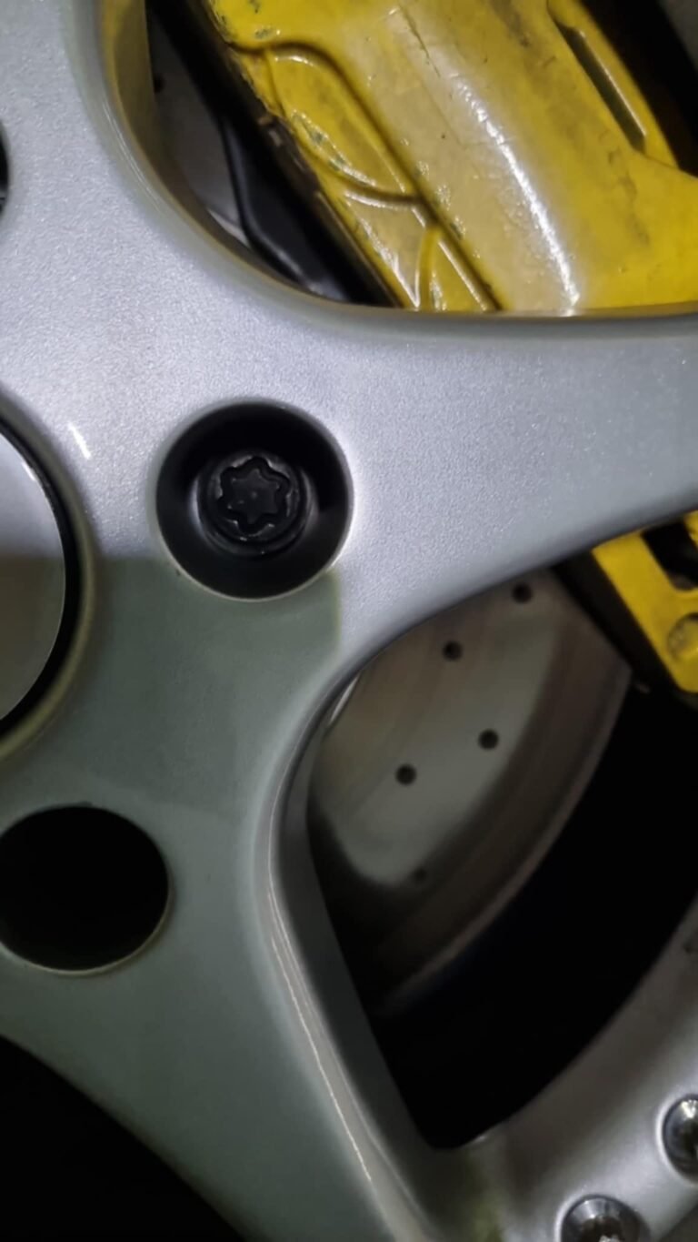 BMW E63 635d 2007 wheel locking nut key replacement
