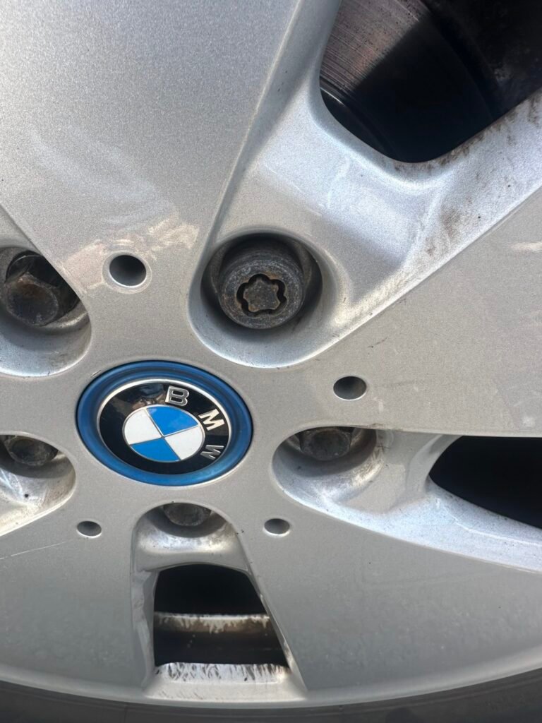 BMW I3 wheel locking nut key replacement