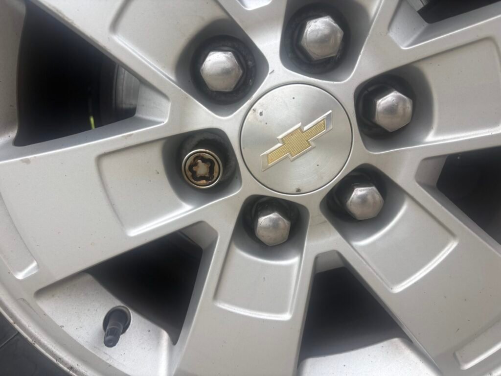 Chevy Colorado wheel locking nut key replacement