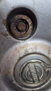 Chrysler Grand Voyager lug nut key