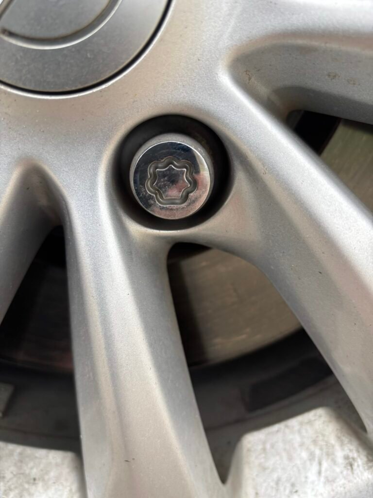 Chrysler Pacifica wheel lock key code