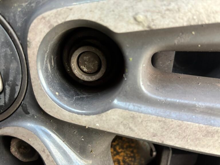 Citroen Berlingo 1000 wheel locking nut key replacement