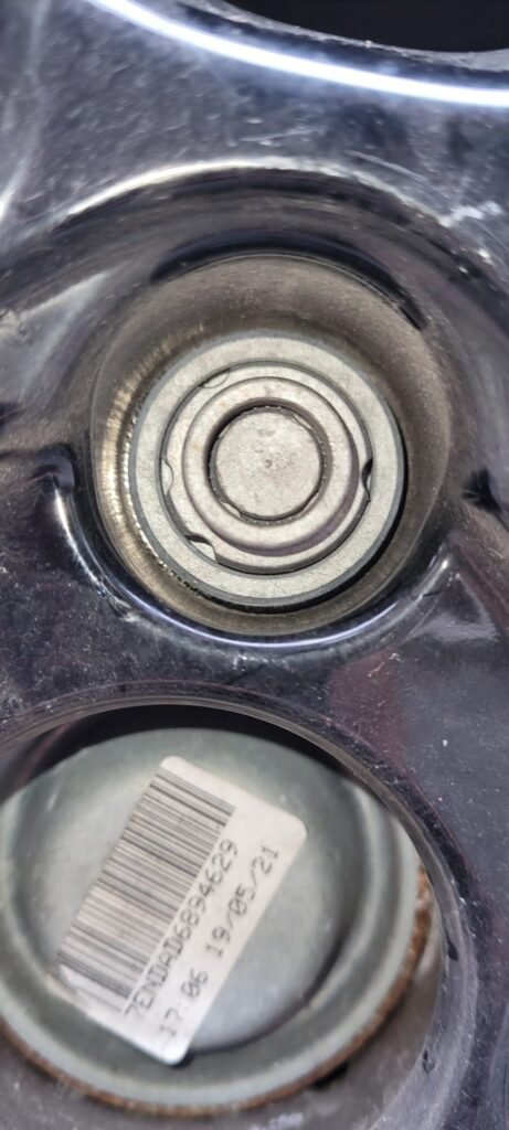 Citroen C3 Flair Puretech (2019) wheel locking nut key replacement