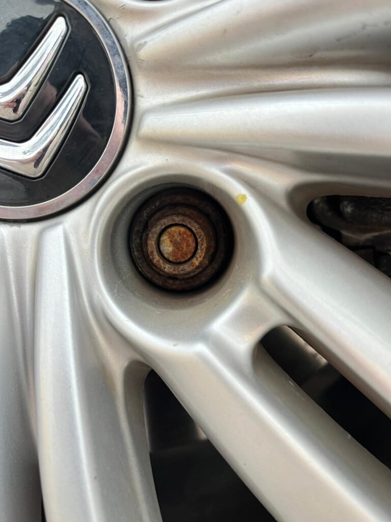 Citroen C4 (First registered 2018) wheel locking nut key replacement