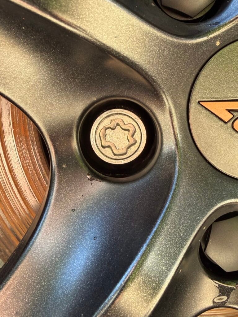 Cupra Formentor wheel locking nut key replacement