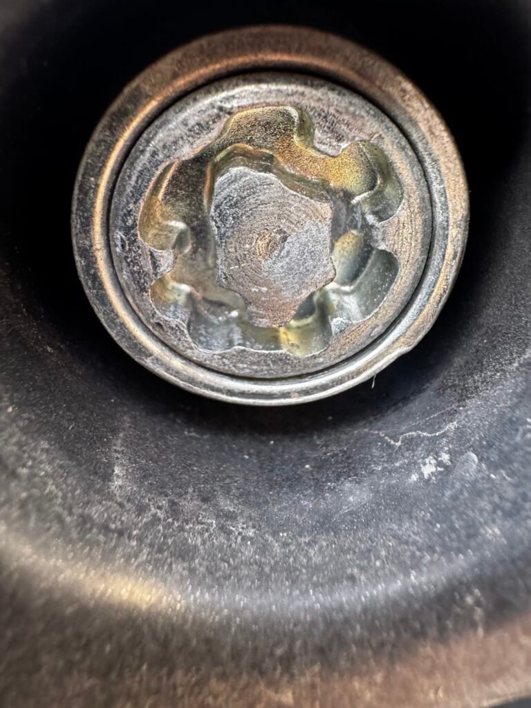 Cupra Tavascan wheel locking nut key replacement