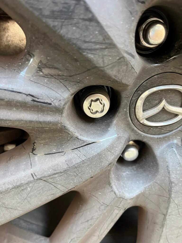 Mazda CX60 wheel locking nut key replacement