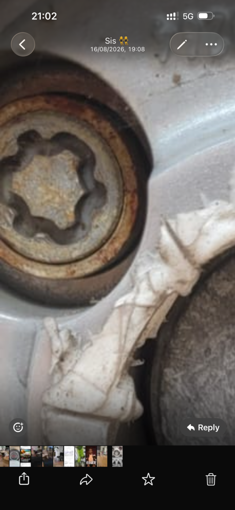 Fiat 500 wheel locking nut key replacement