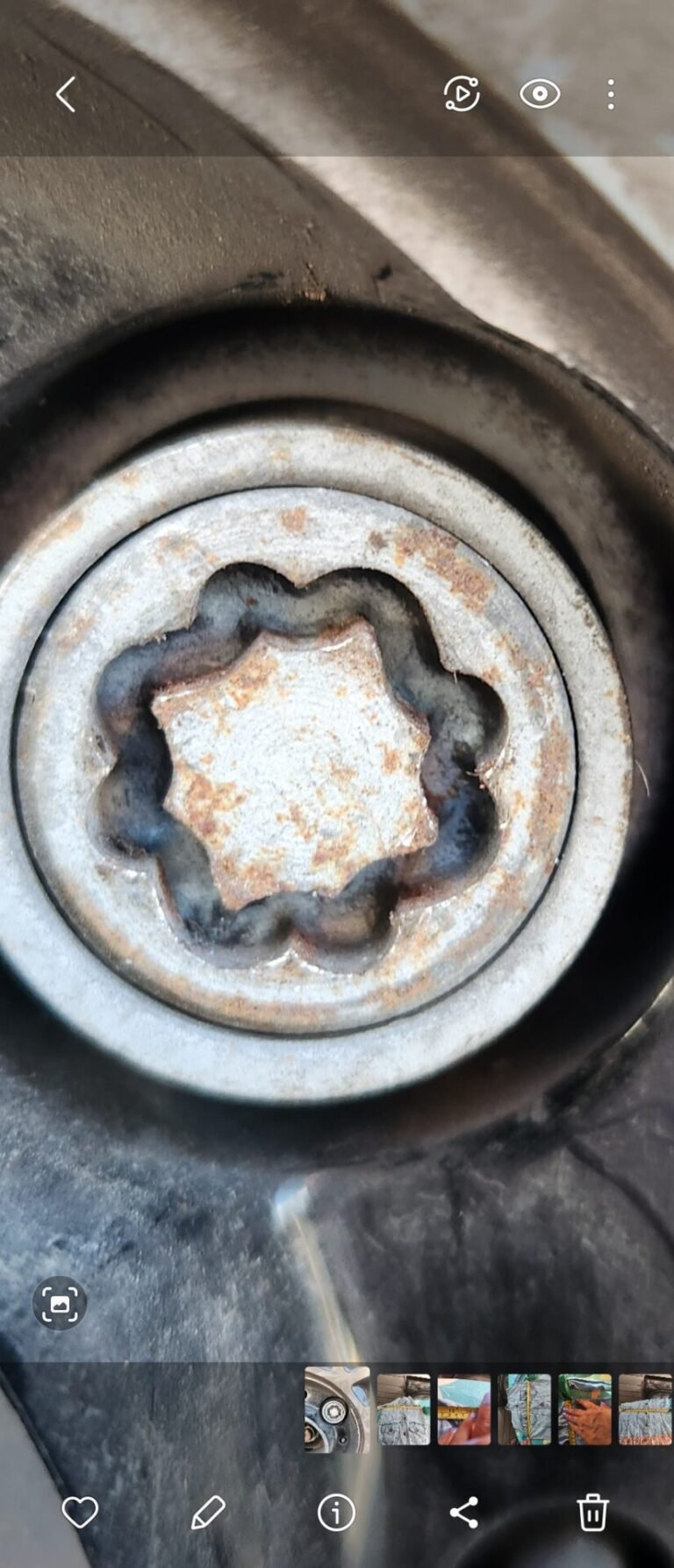 Fiat 500 wheel locking nut key replacement