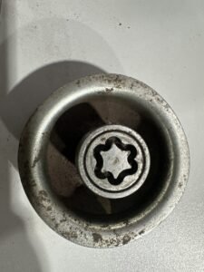 Fiat Strada 2003 wheel locking nut key replacement