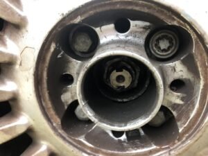 fiat 500 wheel locking nut