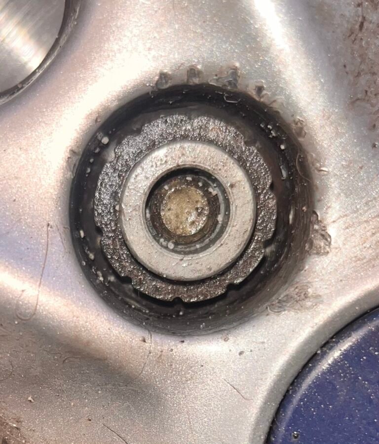 Ford Fiesta Fiesta ecoboost wheel locking nut key replacement