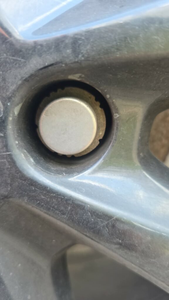 Ford fiesta Zetec s 2014 wheel locking nut key replacement