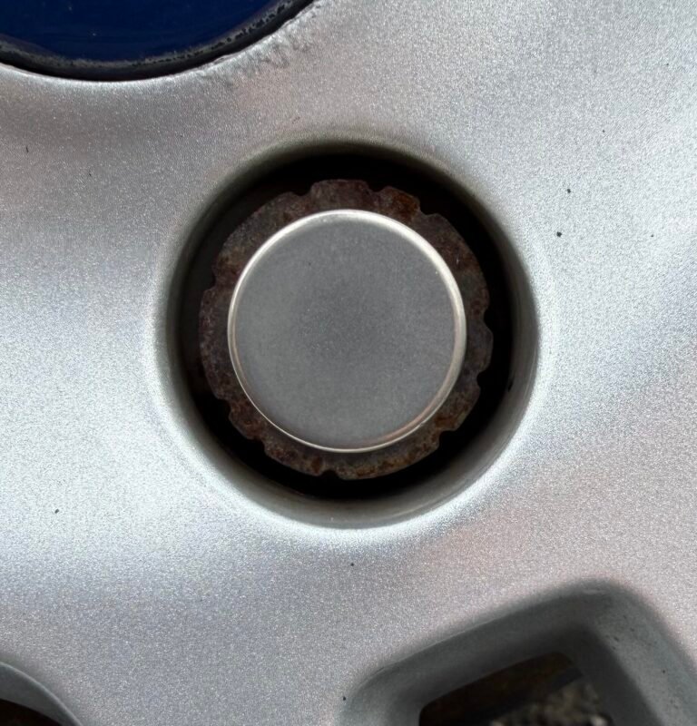 Ford fiesta Ztec wheel locking nut key replacement