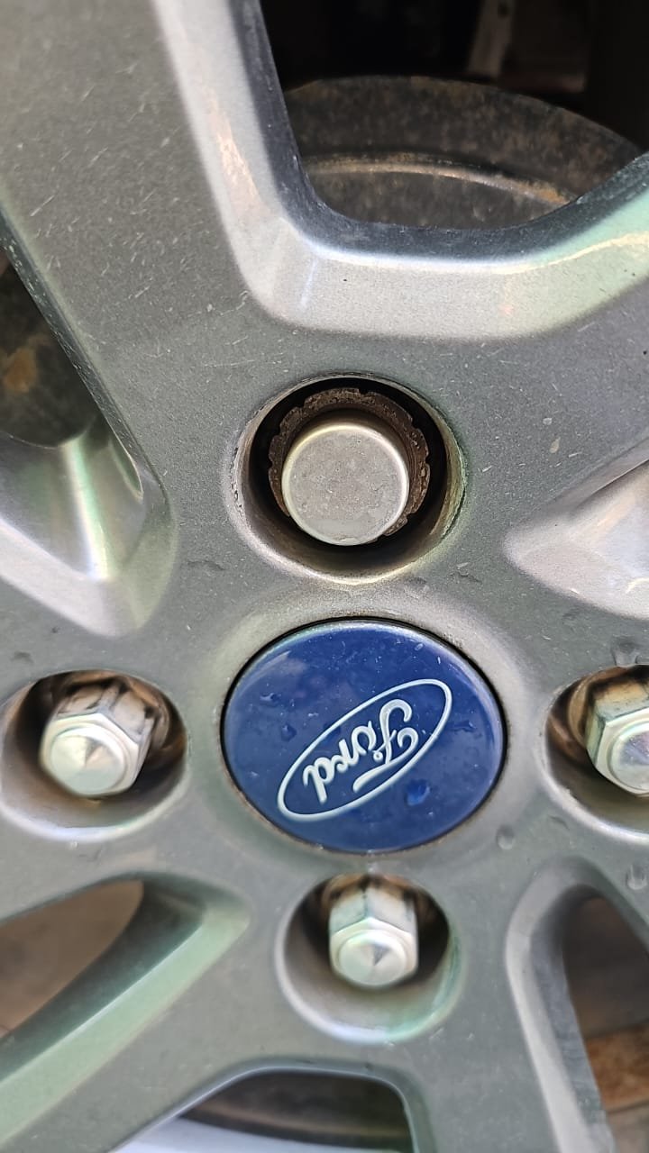 Ford freestyle wheel locking nut key replacement