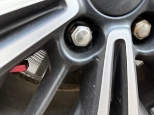 Ford kuga 2.5 fhev st line wheel locking nut key replacement
