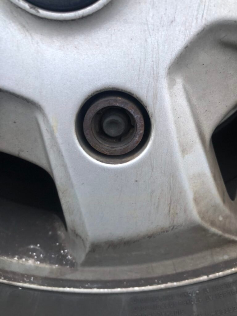 Ford transit 350 wheel locking nut key replacement