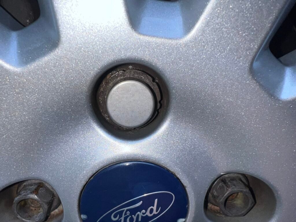 Ford 2014 B-Max wheel locking nut key replacement