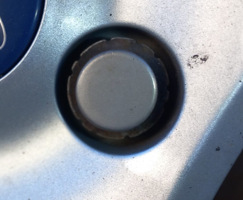 Ford B-Max 2017 wheel locking nut key replacement