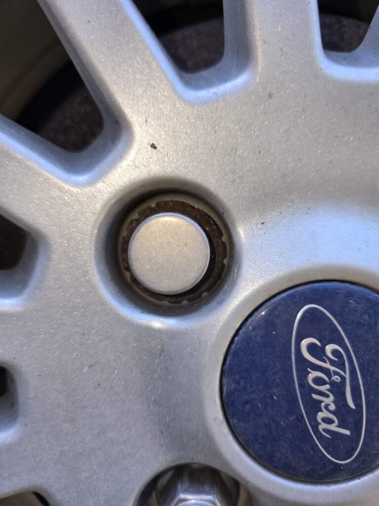 Ford B-Max wheel locking nut key replacement