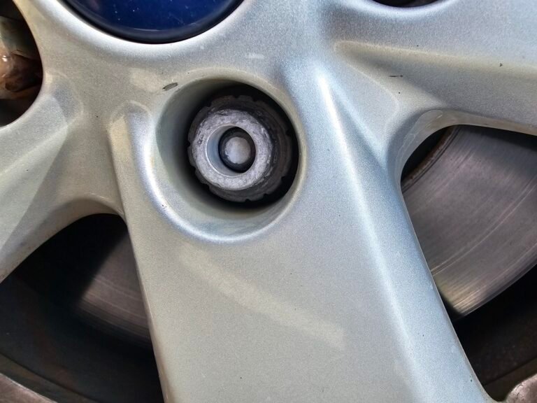 Ford Connect xlt wheel locking nut key replacement