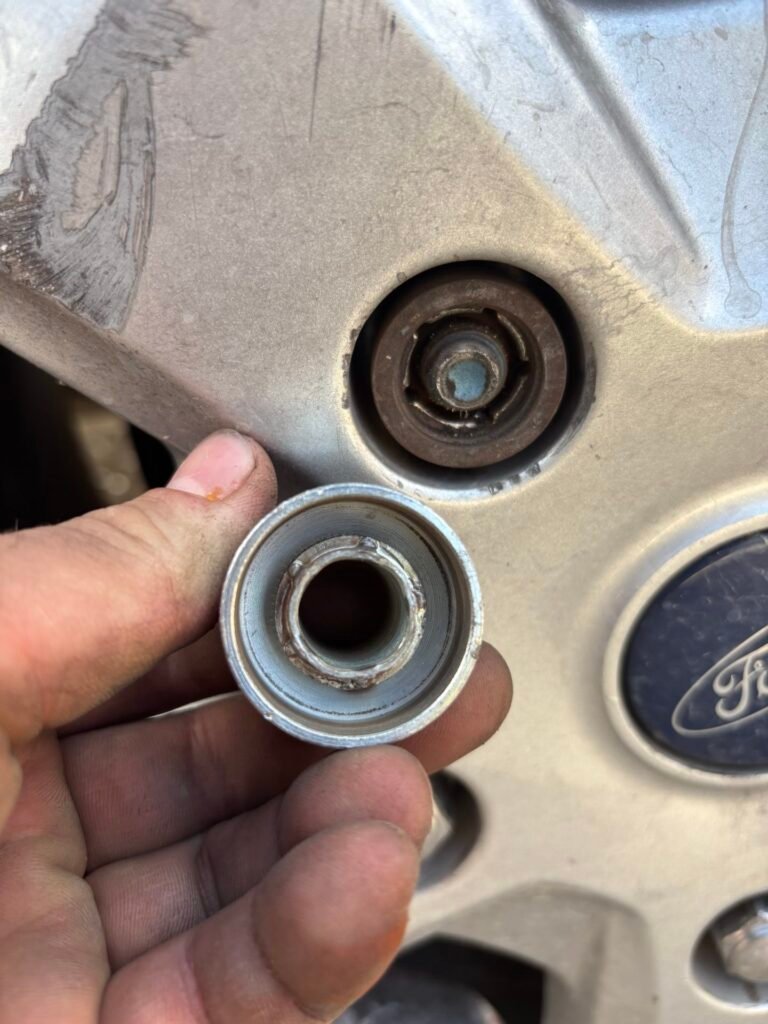 Ford Custom 500 wheel locking nut key replacement