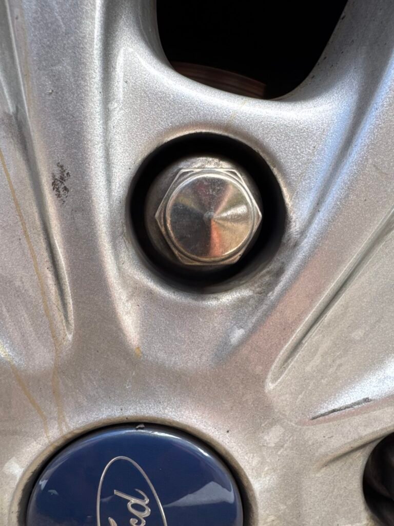 Ford Custom wheel locking nut key replacement