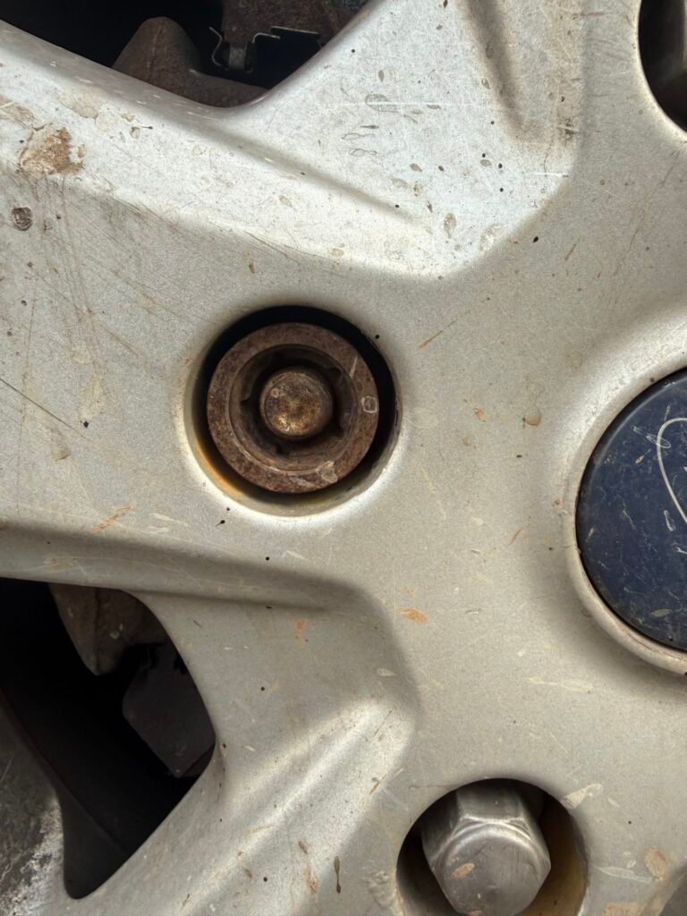 Ford Custom wheel locking nut key replacement