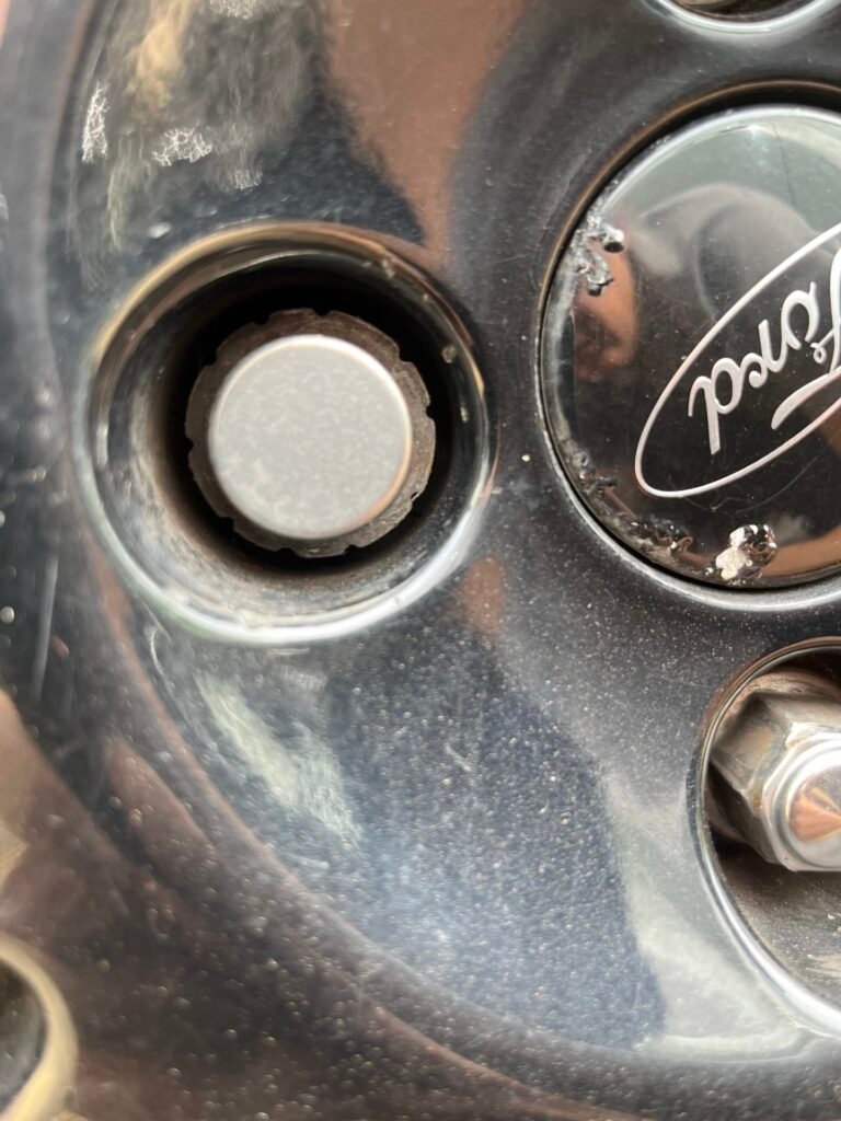 Ford Eco sport wheel locking nut key replacement
