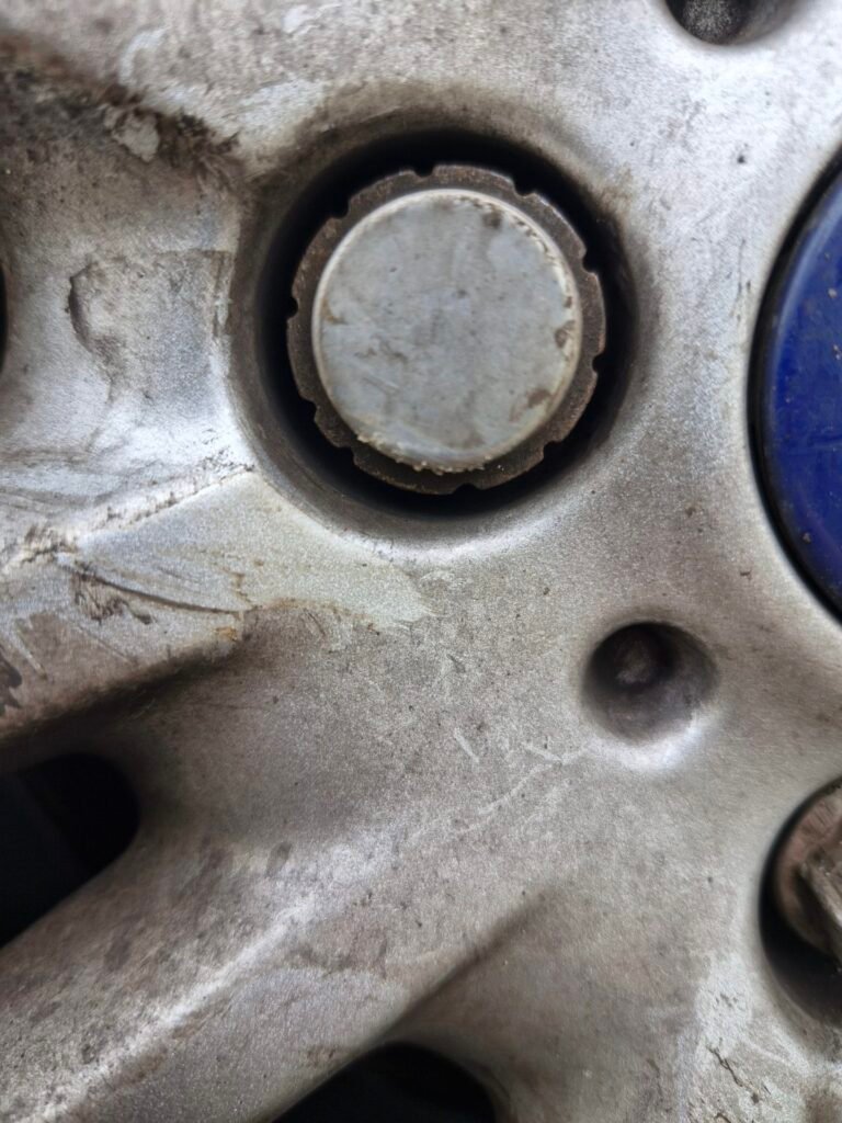 Ford Ecosport wheel locking nut key replacement