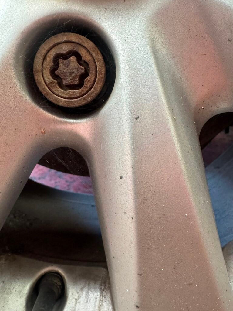 Ford Fiesta 2011 wheel locking nut key replacement