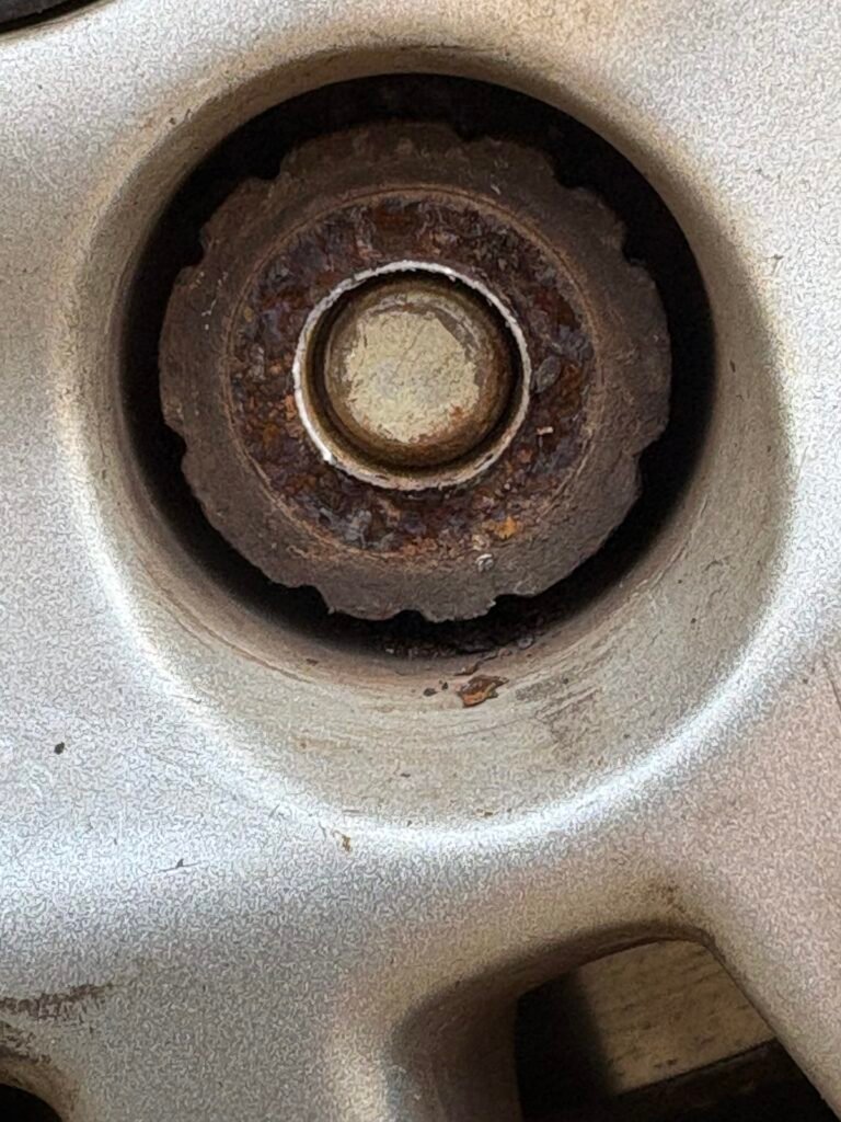 Ford Fiesta wheel locking nut key replacement